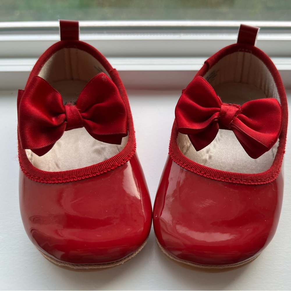 H&M kids red flats c6
